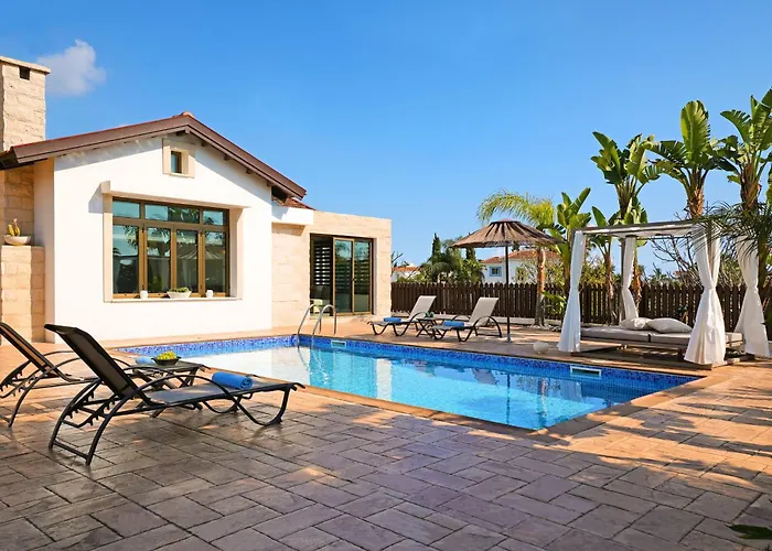 Lara - 3bed Bangalow With Large Pool * 圣纳帕